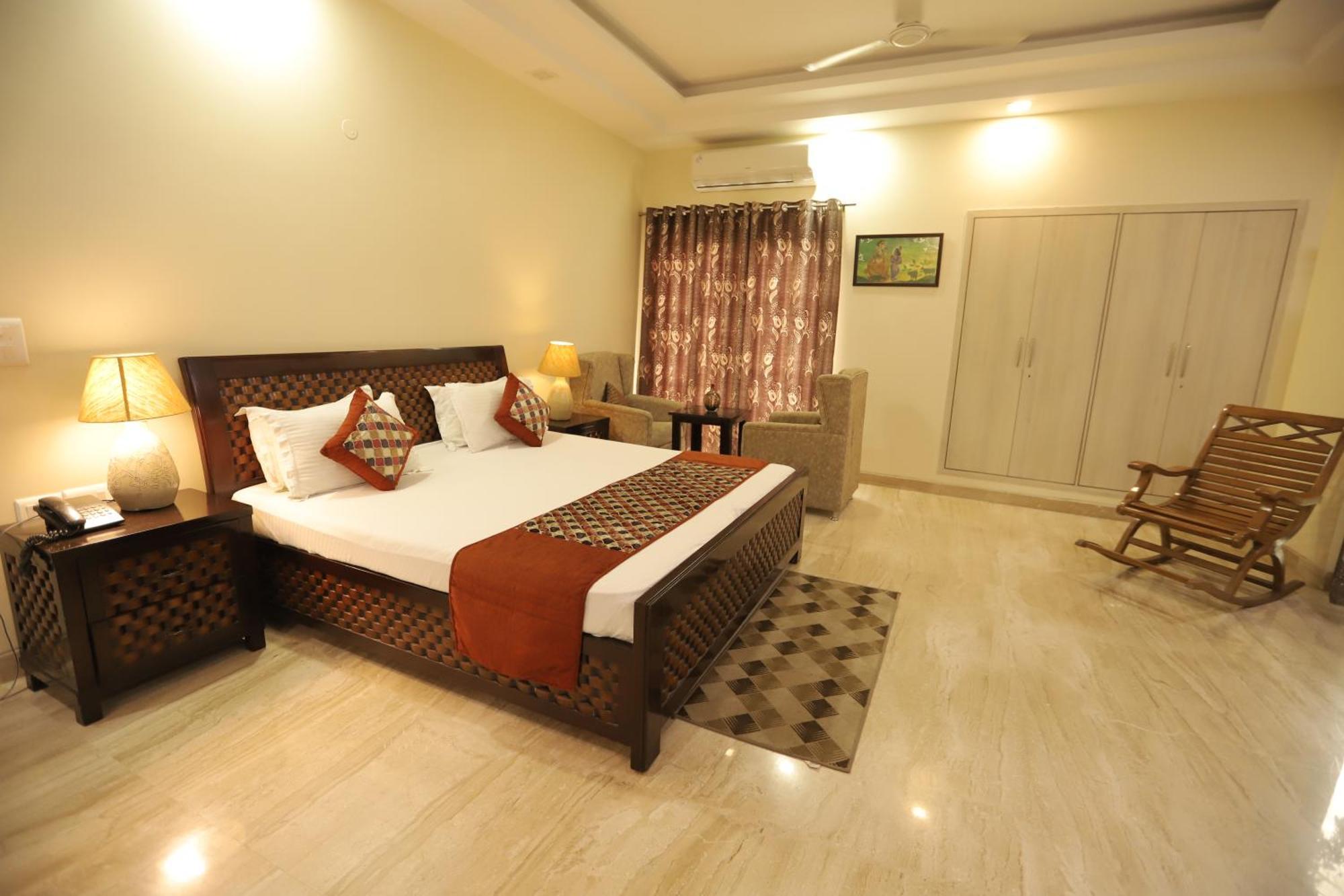 Mandakini Villa New Delhi Exterior photo